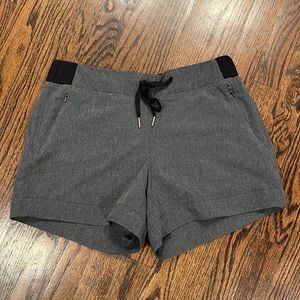 Calia Grey Short, 4” Inseam Sz M Calia Grey Dry Fit Short, 4” Inseam, Size M
